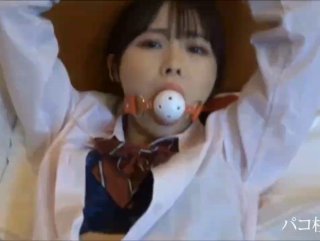 高价购得-艺术院校水嫩漂亮的99年性感美女被土豪男友激烈爆插嫩穴后自己又偷偷自慰,边搞边拍,颜值高,美乳嫩穴!
